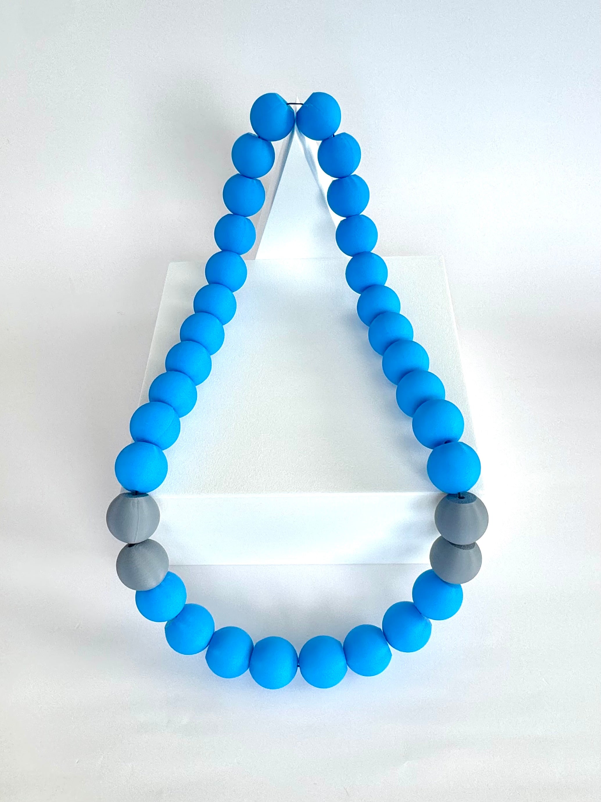 312 Blue + Grey Stripes Bubble Chain