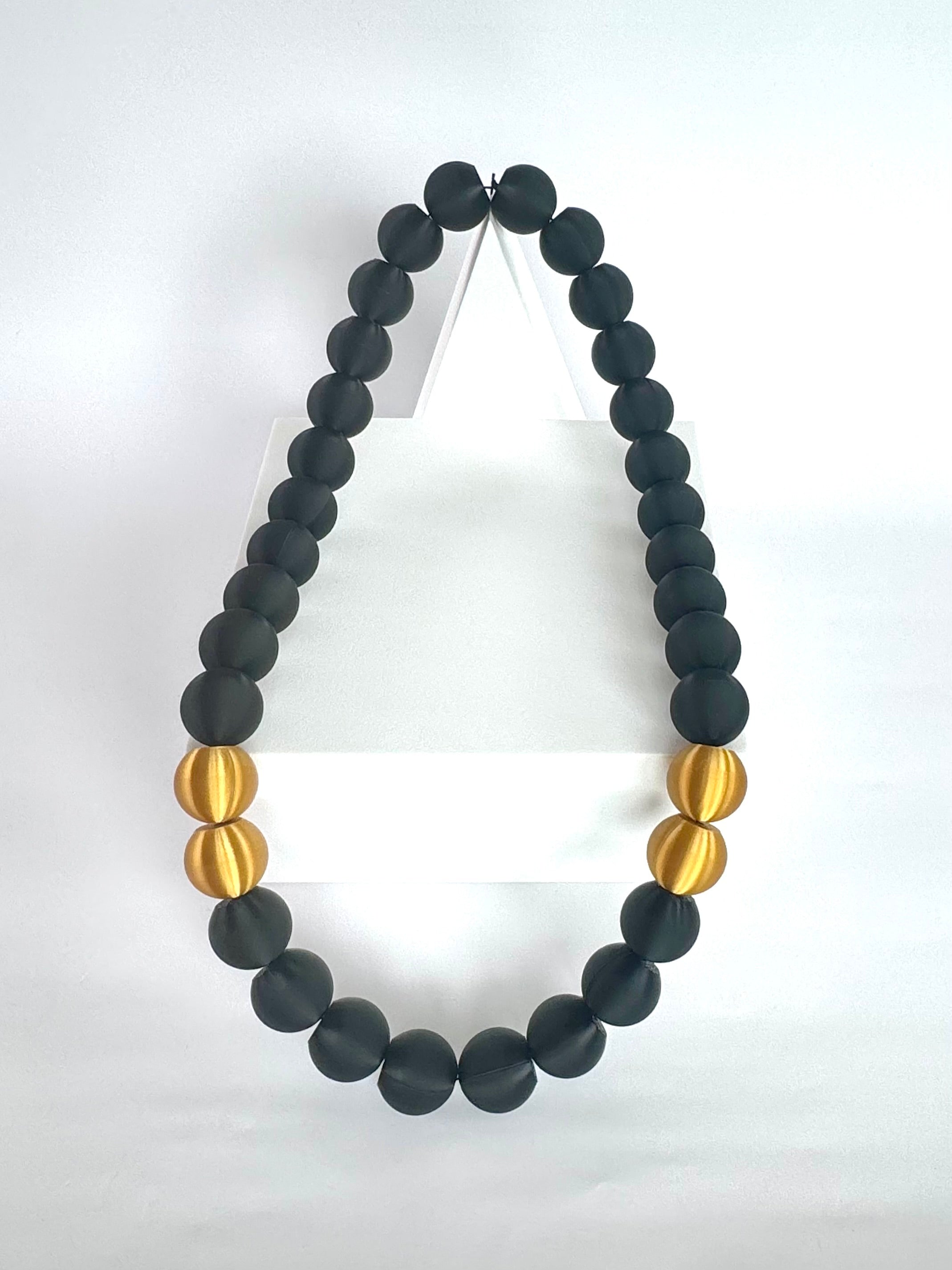 Black + Gold Stripes Bubble Chain