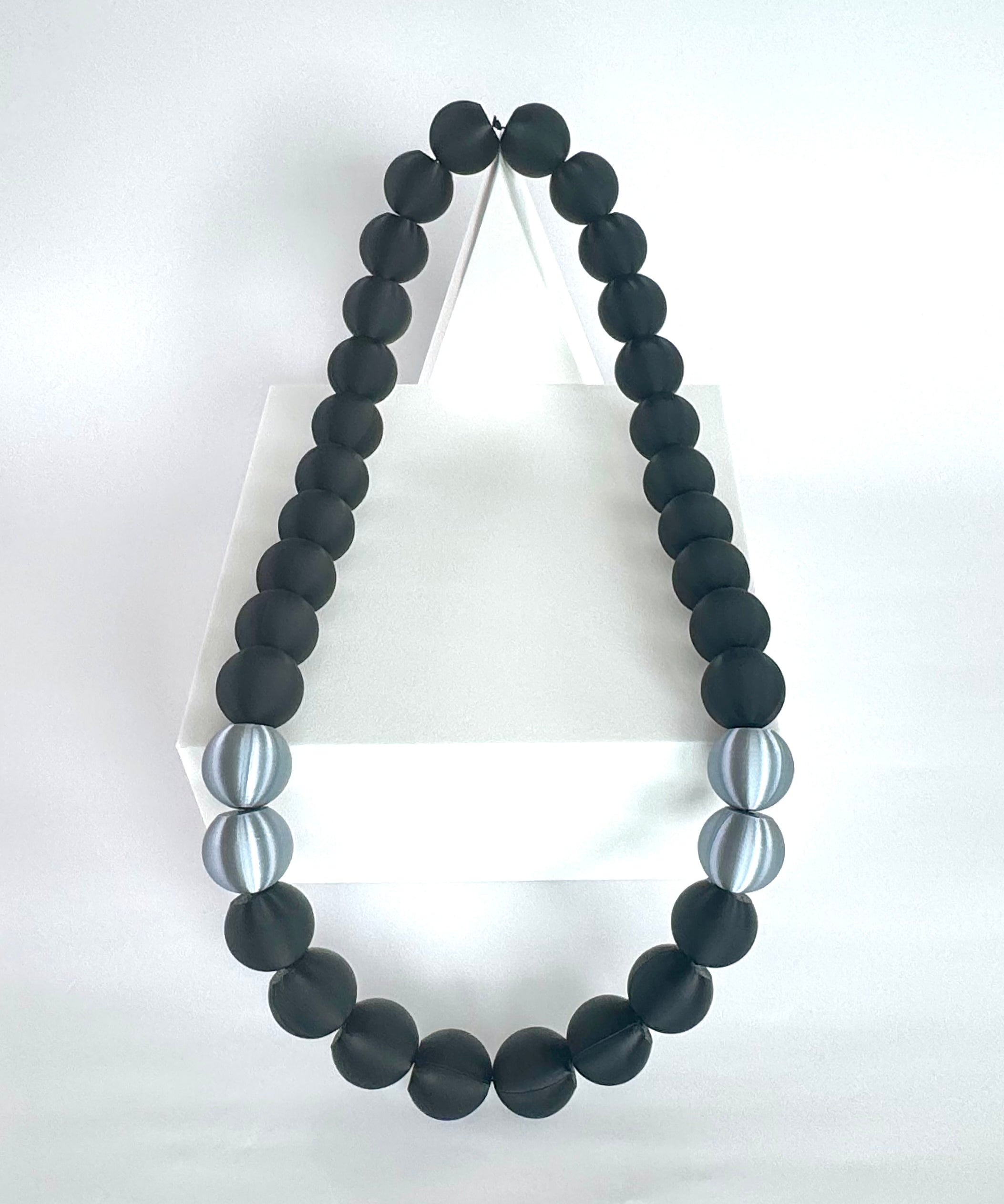 Black + Silver Stripes Bubble Chain