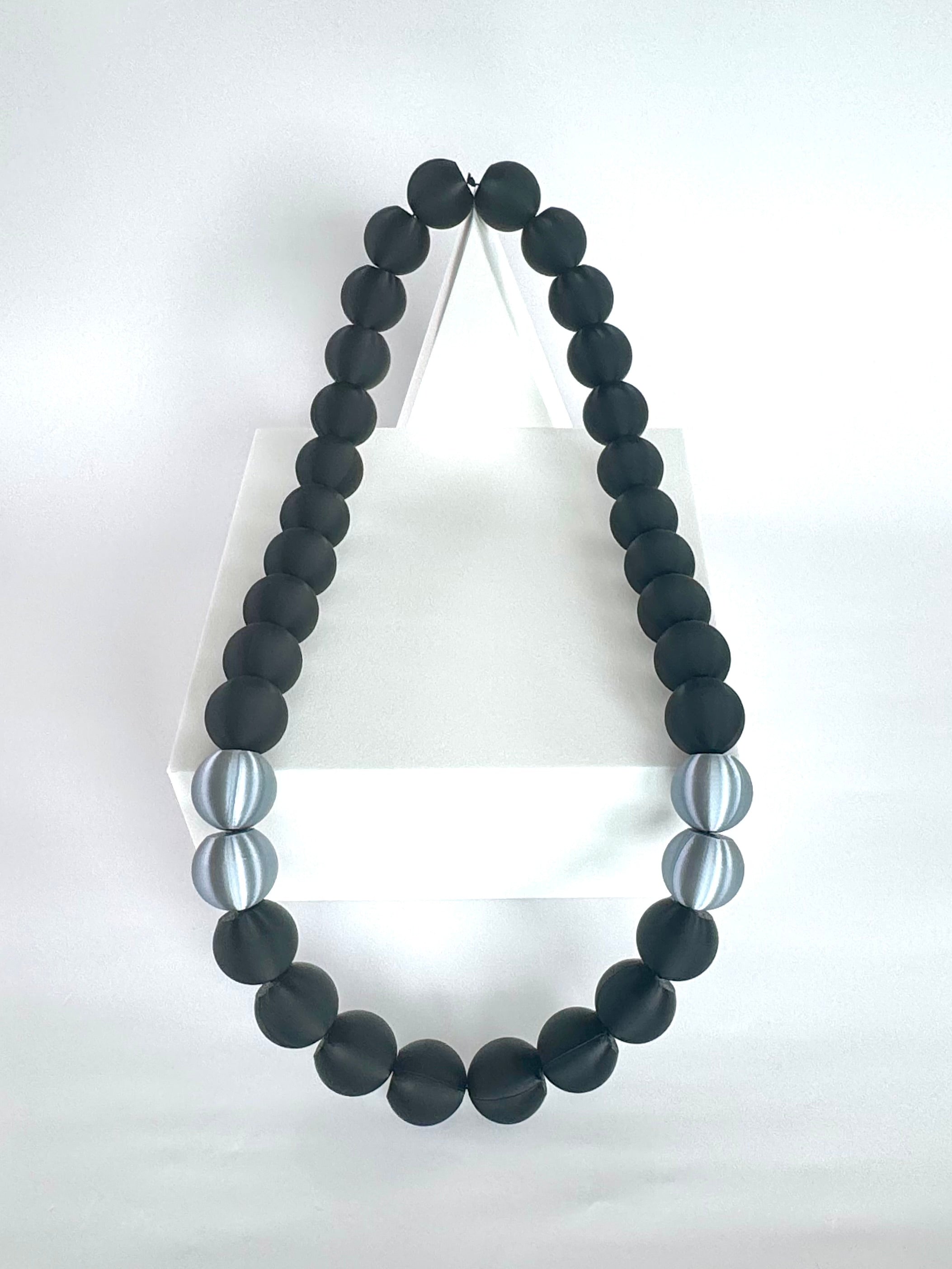 Black + Silver Stripes Bubble Chain