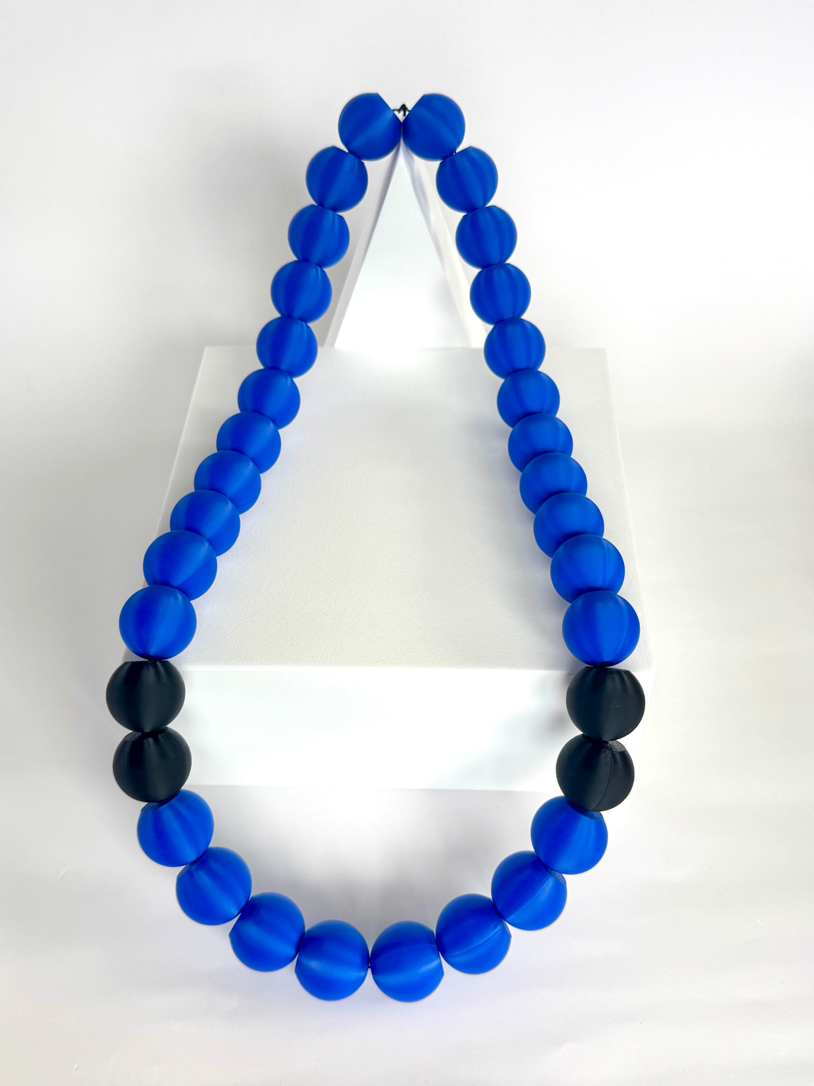 Blue + Black Stripes Bubble Chain