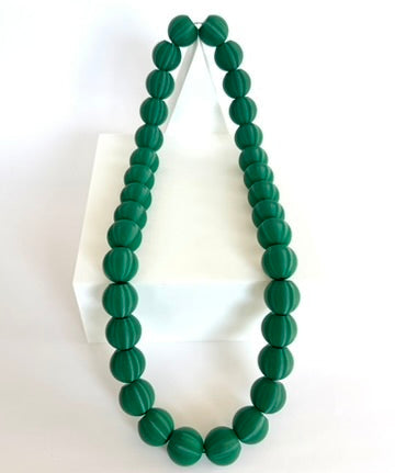Solid Hunter Green Bubble Chain necklace