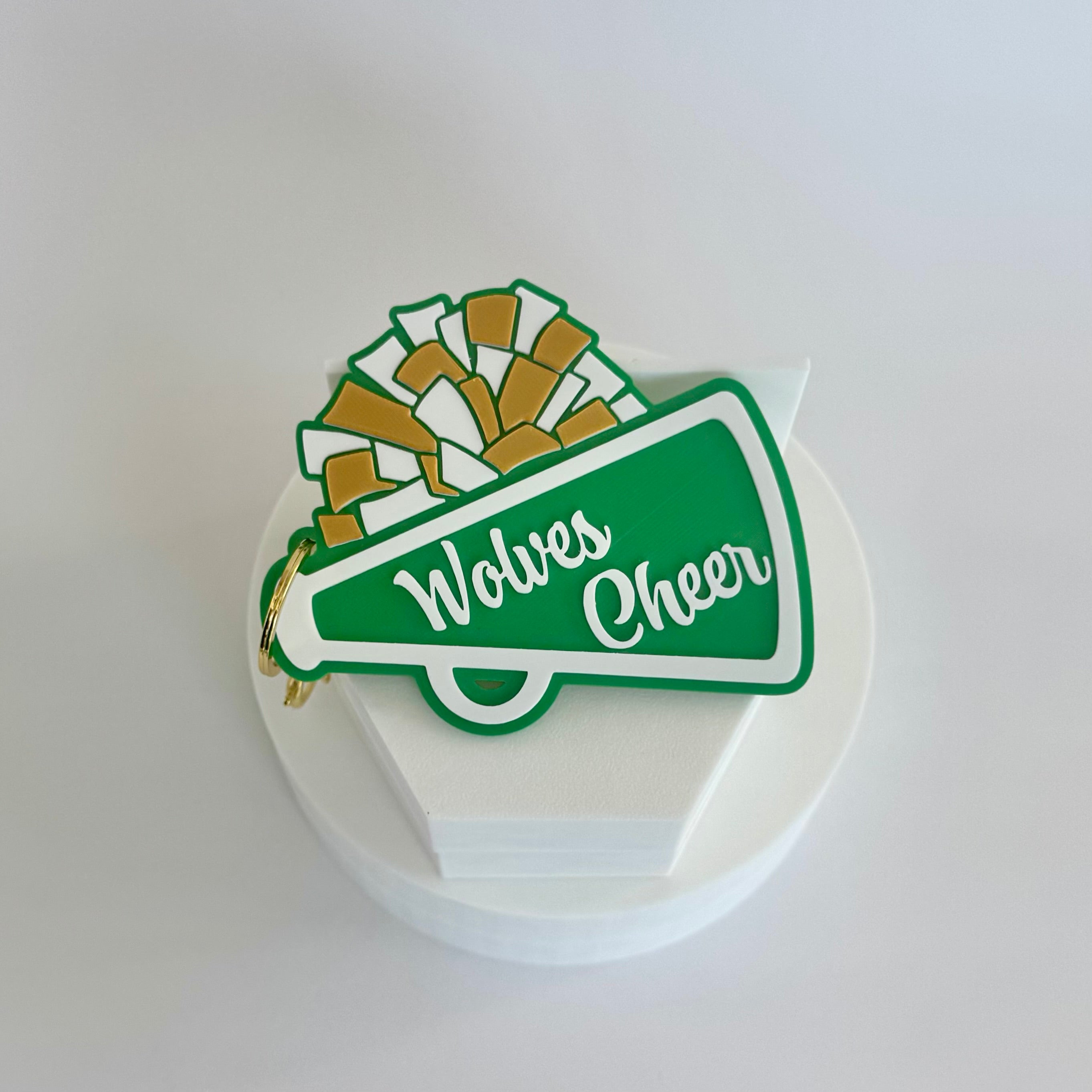 Buford Wolves Cheer Bag Tag in kelly green, gold and white