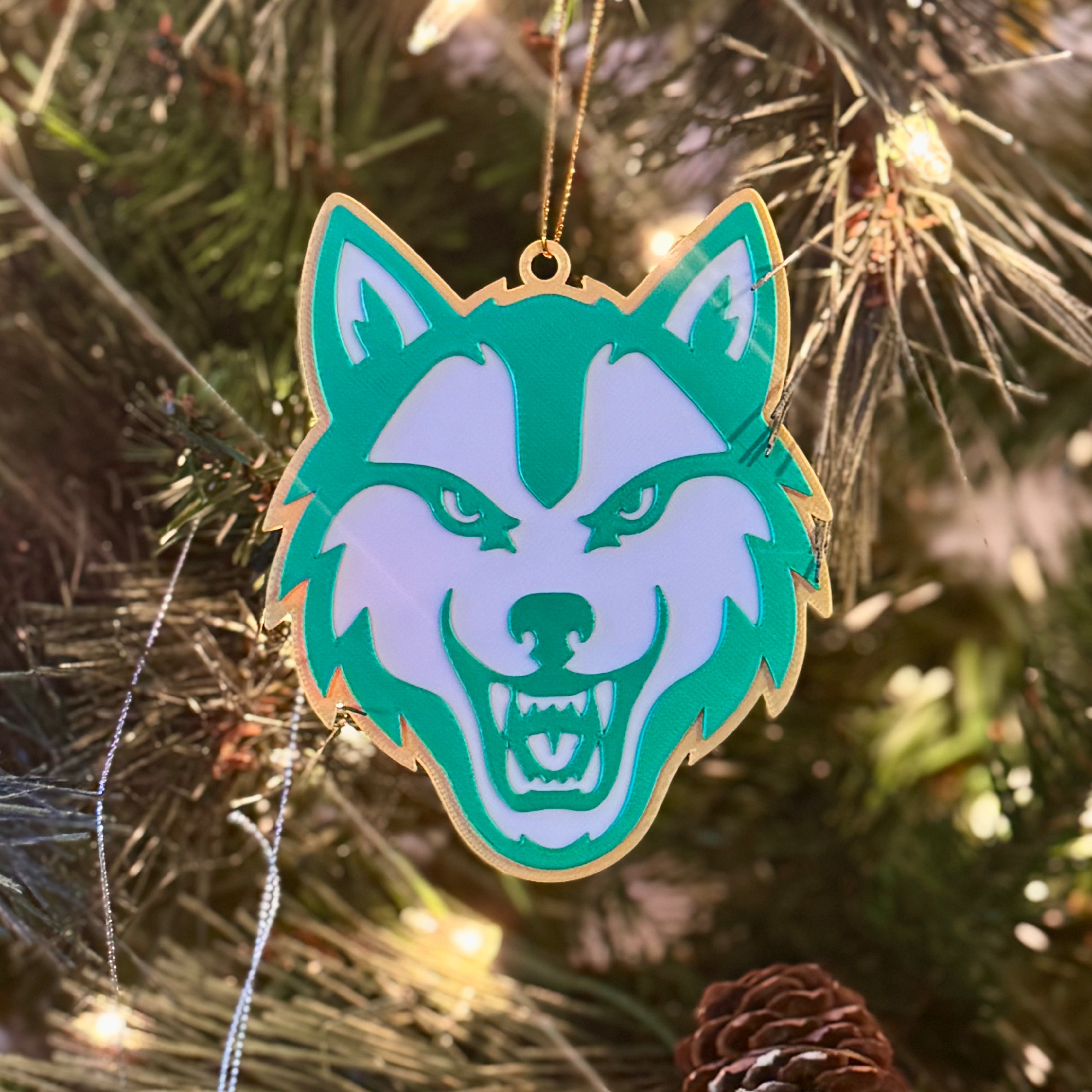 Buford Wolves Roaring Wolfhead Ornament