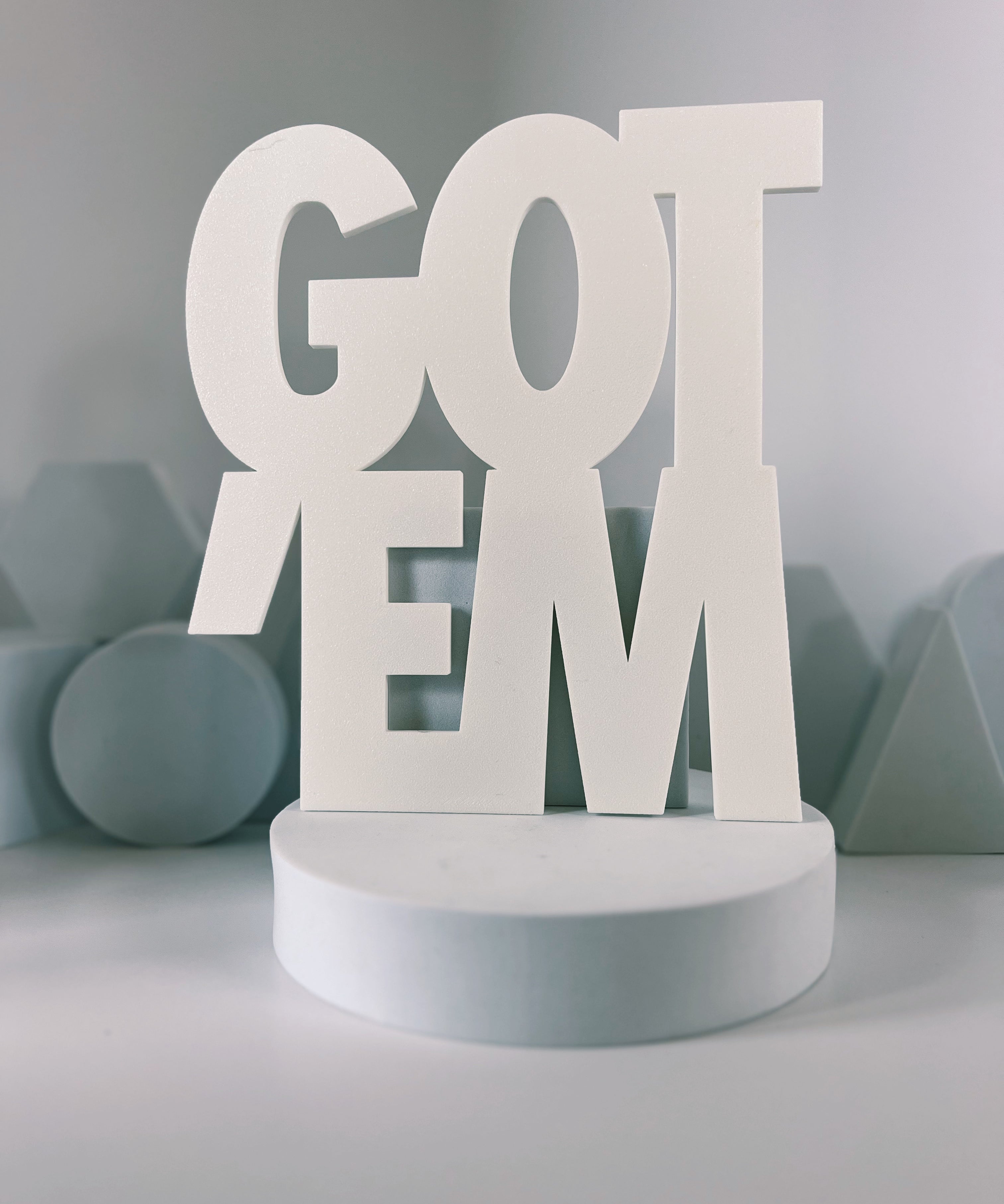 Got'Em Wall Sign – view 1
