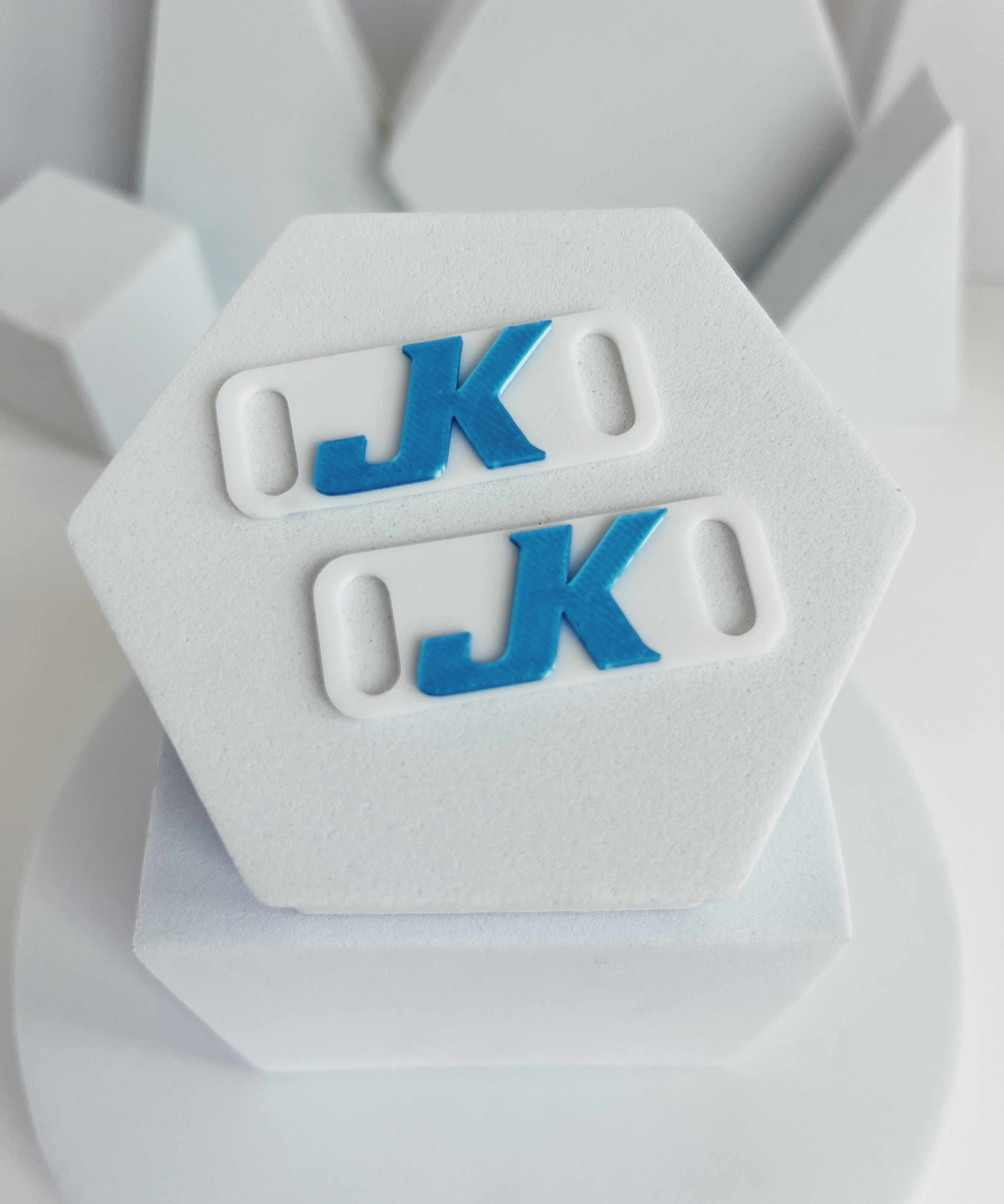 Johnson Knights Flat Lace Hugger 'JK' – view 1
