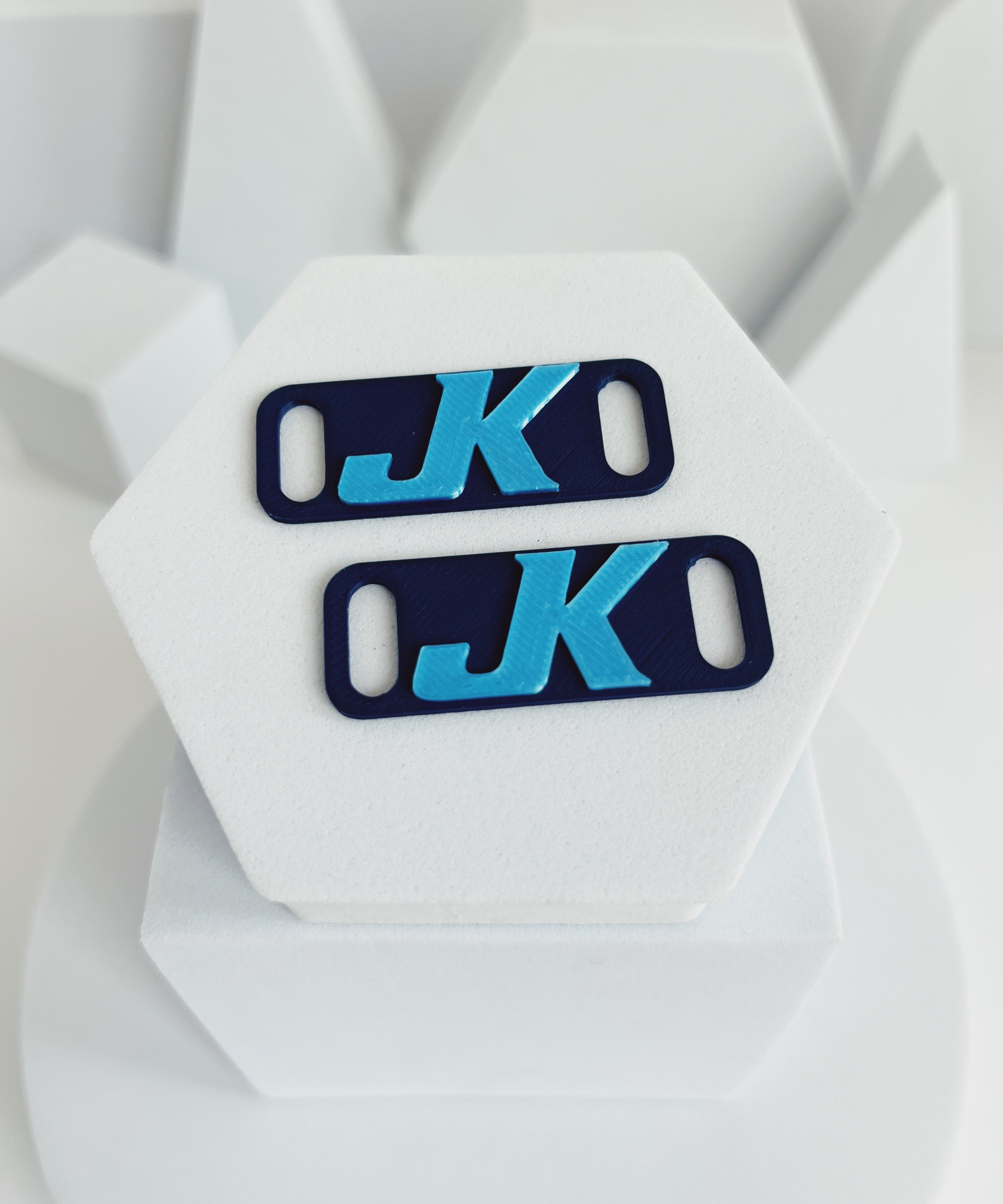 Johnson Knights Flat Lace Hugger 'JK' – view 2