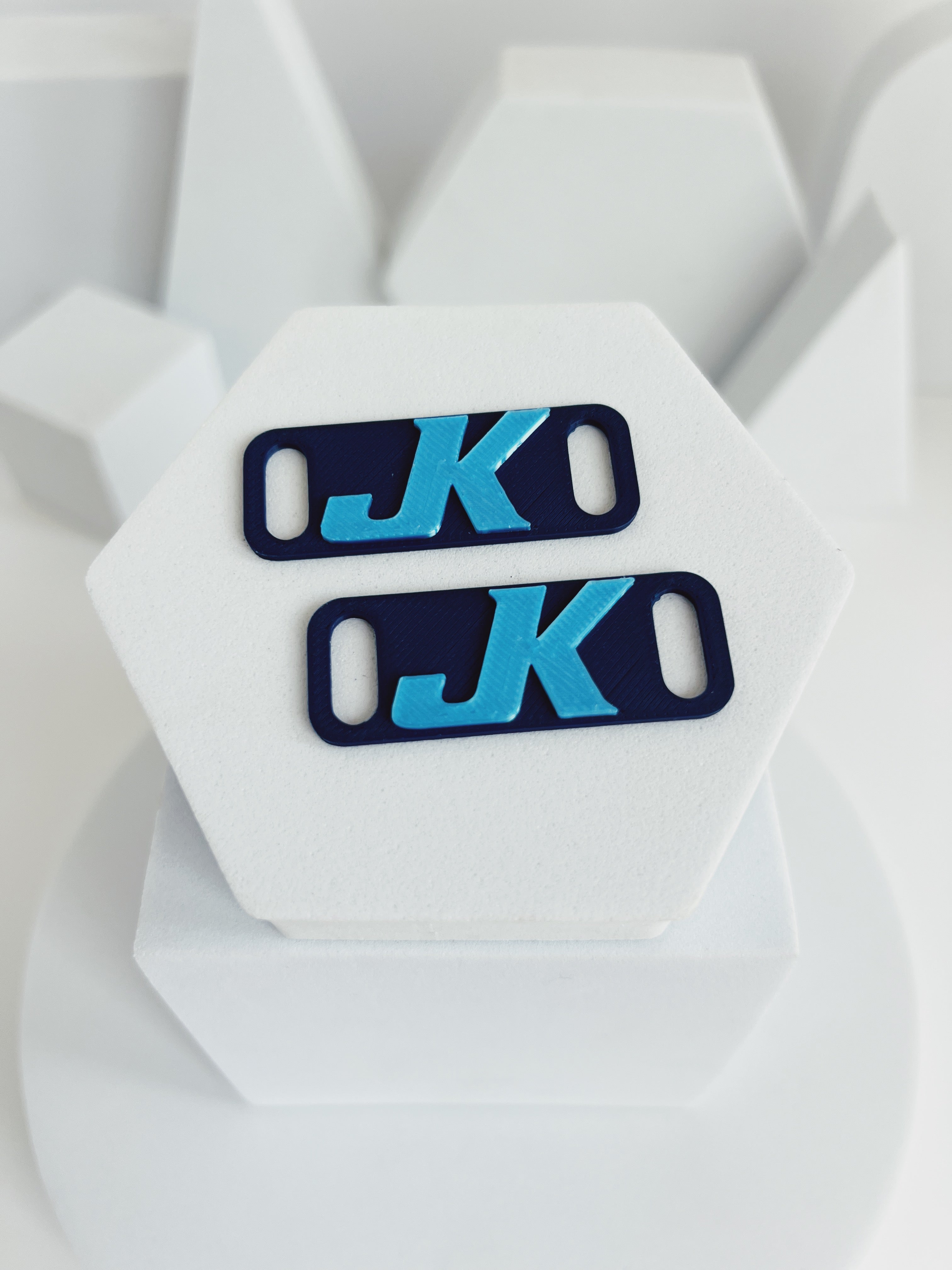Johnson Knights Flat Lace Hugger 'JK' – view 2