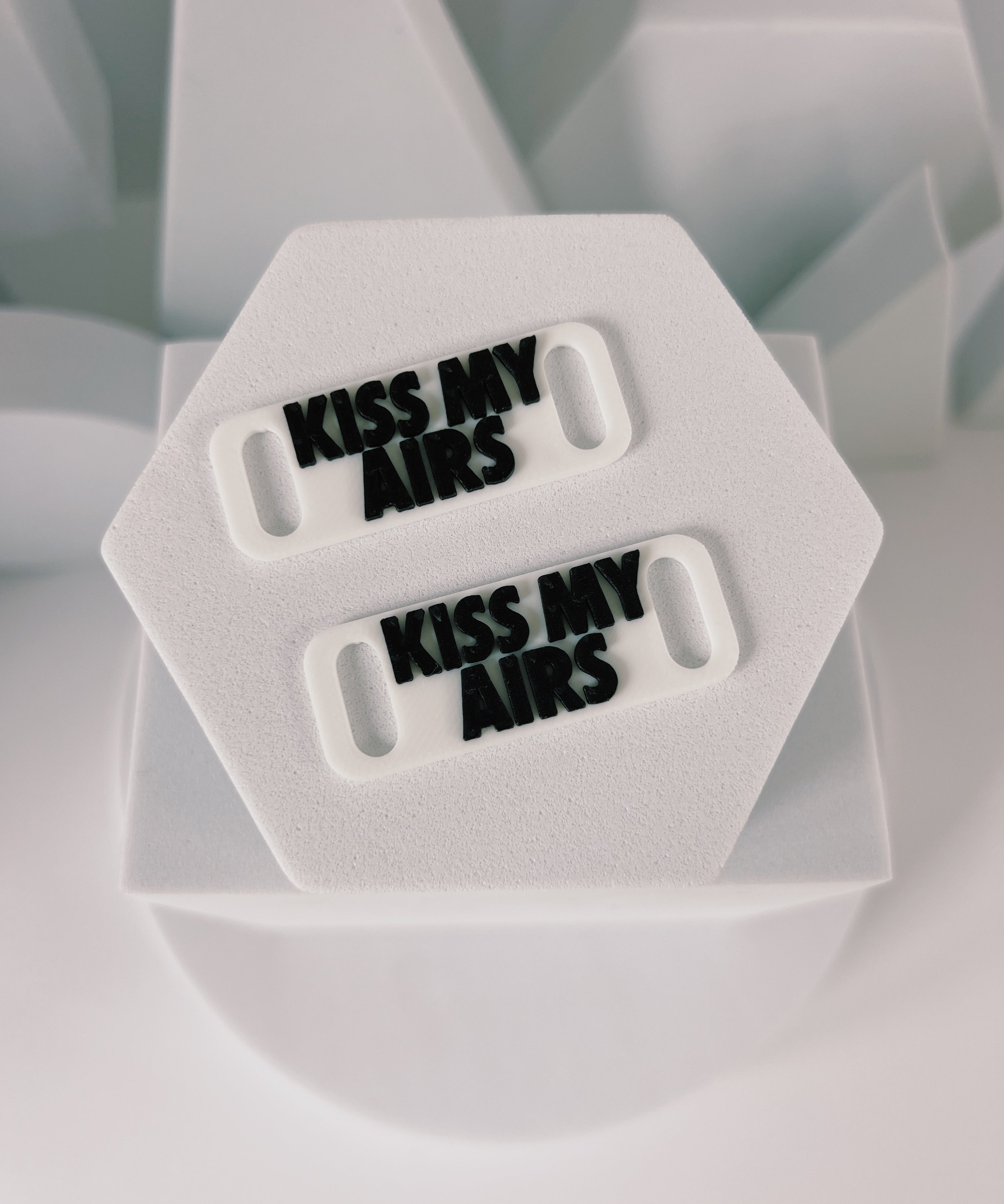 Kiss My Airs Flat Lace Hugger – view 3