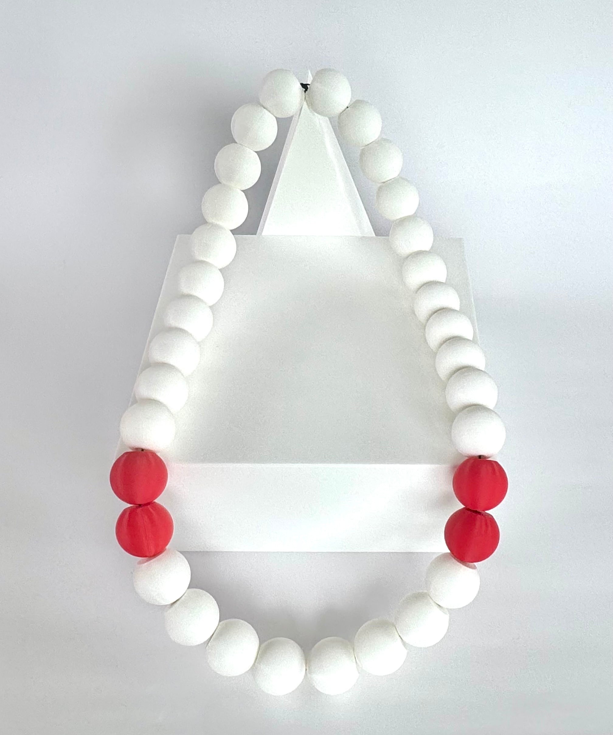 White + Red Stripes Bubble Chain